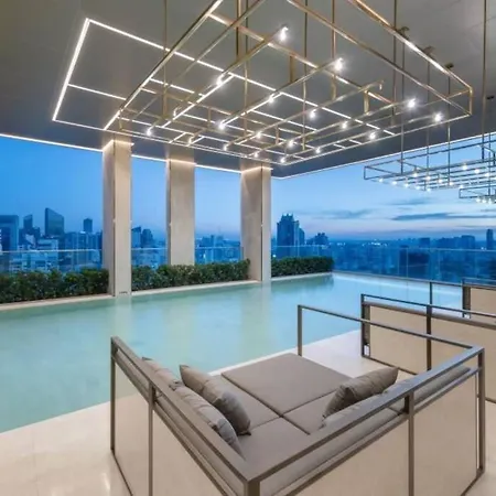Pet Friendly Modern Nest Asoke Apartment